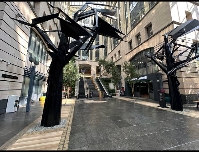1,295M² OFFICE TO LET IN SANDTON CENTRAL